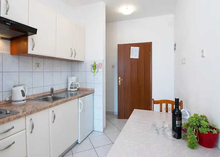 - Diklo 5887a Apartment *