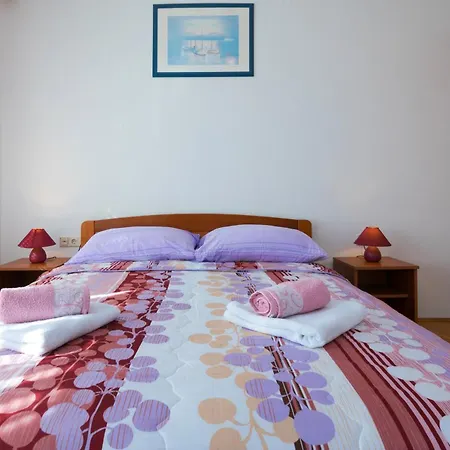 - Diklo 5887a Apartman